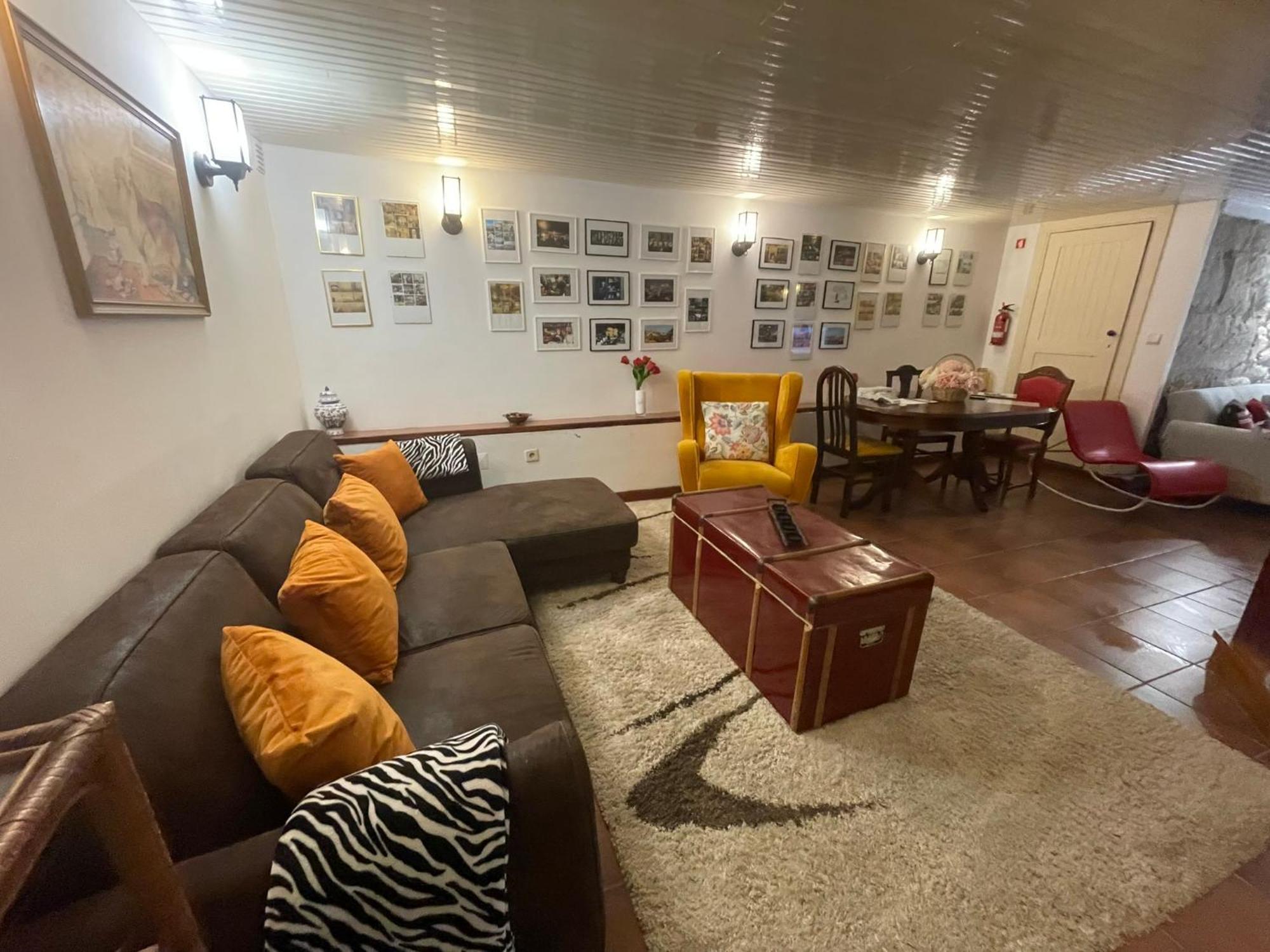 Casa Portugueza Experience Apartment Porto Luaran gambar